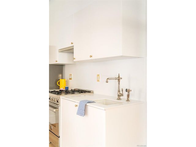 1435 Vine St 1, Denver, CO 80206