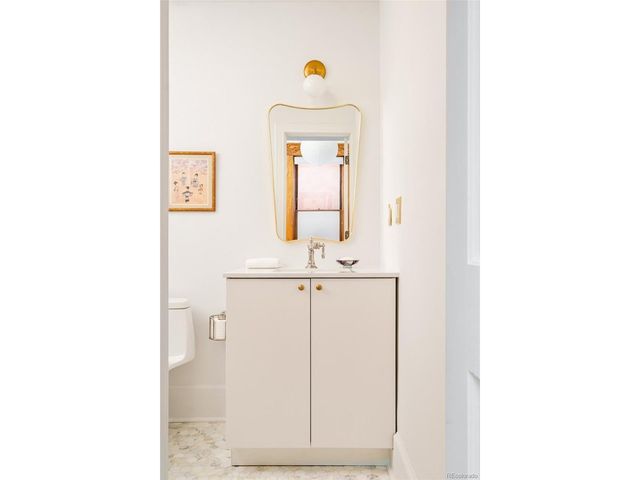 1435 Vine St 1, Denver, CO 80206