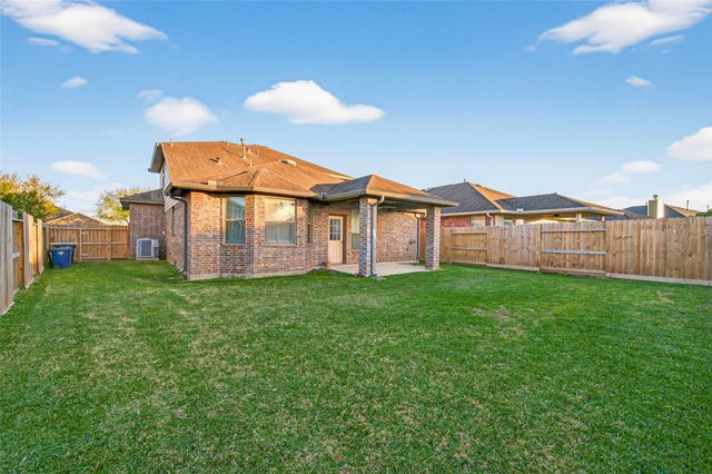 4492 Gran Canary Drive, League City, TX 77573
