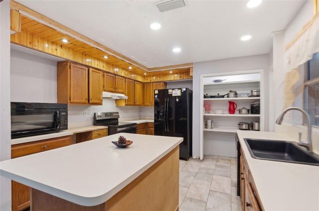 7427 EASTVIEW PLACE, Lakeland, FL 33810