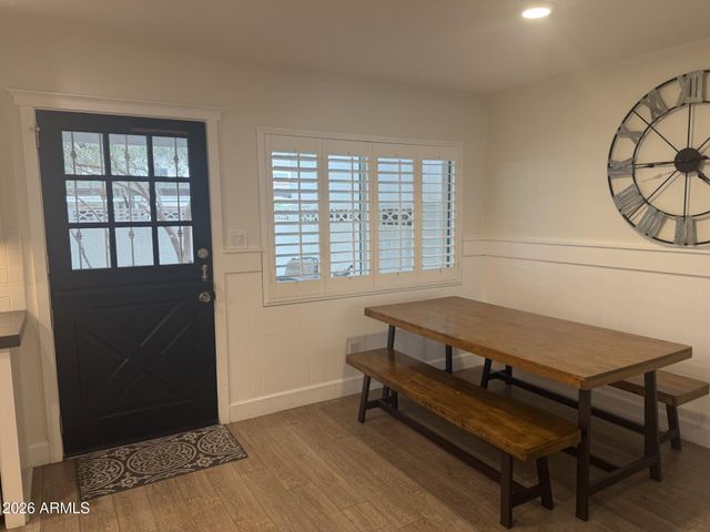 4061 E CAMPBELL Avenue E, Phoenix, AZ 85018