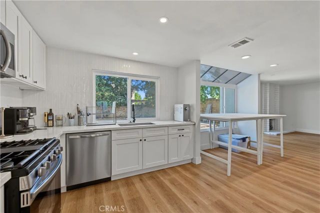 104 Apple Blossom, Brea, CA 92821