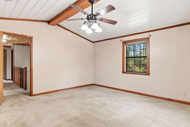 18337 Eastside Rd, Troup, TX 75789