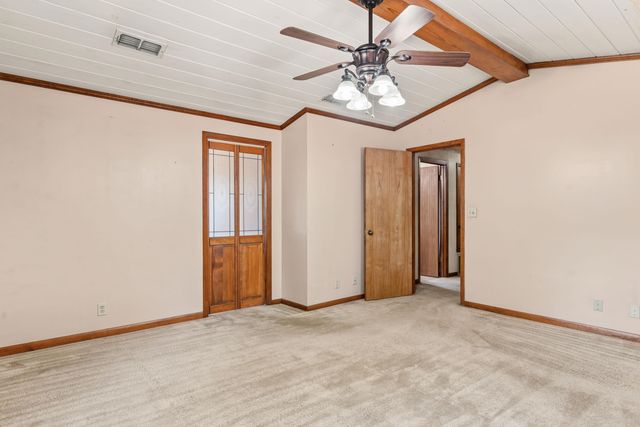 18337 Eastside Rd, Troup, TX 75789