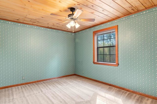 18337 Eastside Rd, Troup, TX 75789