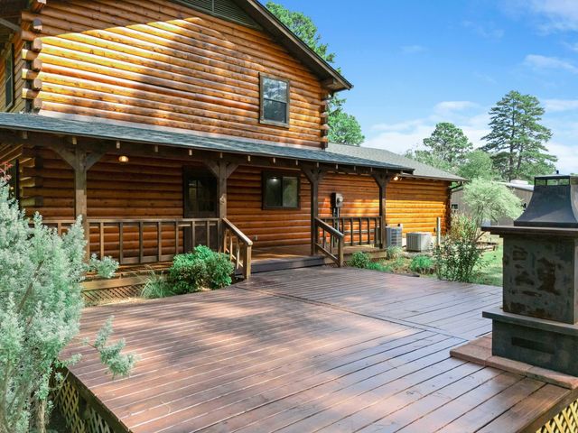 18337 Eastside Rd, Troup, TX 75789