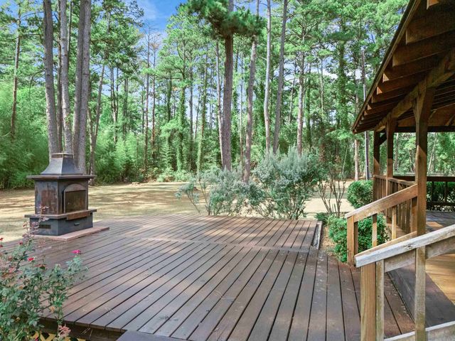 18337 Eastside Rd, Troup, TX 75789