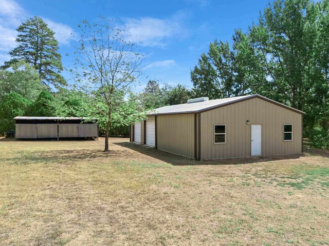 18337 Eastside Rd, Troup, TX 75789