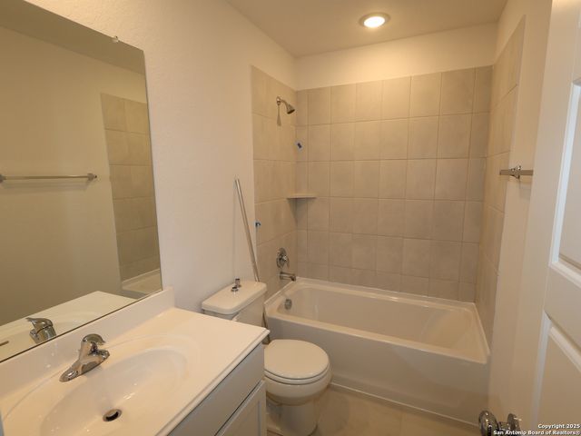 4251 Winston Way, New Braunfels, TX 78130