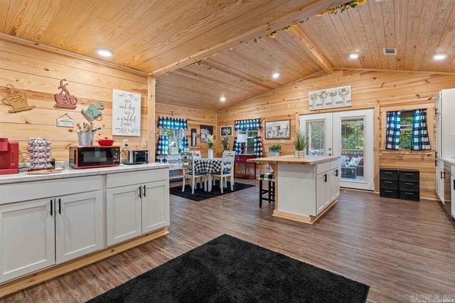 4915 Albert Pike Road, Hot Springs, AR 71913