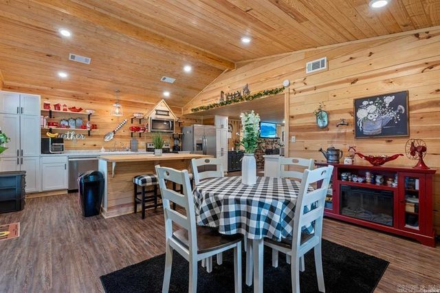 4915 Albert Pike Road, Hot Springs, AR 71913