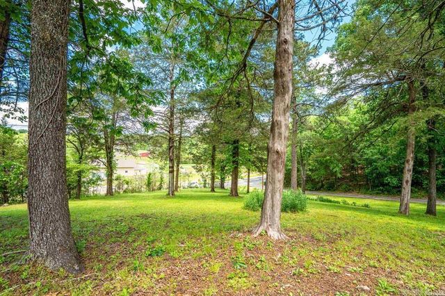 4915 Albert Pike Road, Hot Springs, AR 71913