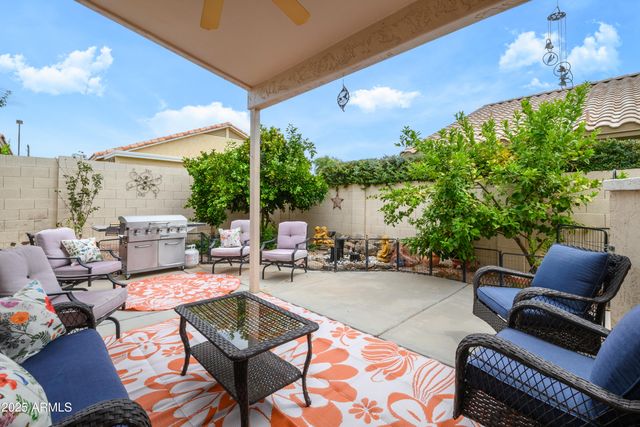 17614 W ARCADIA Drive, Surprise, AZ 85374