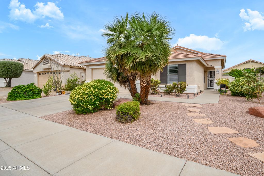 17614 W ARCADIA Drive, Surprise, AZ 85374