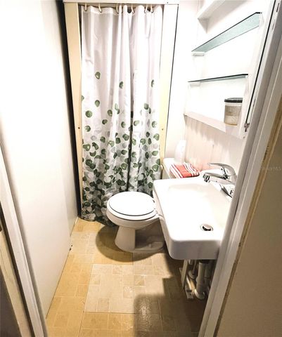 6622 NEBRASKA STREET, Bradenton, FL 34207