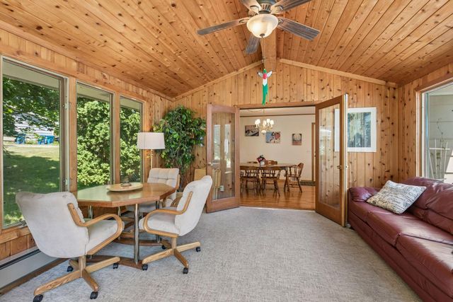 2415 Merrimac Lane N, Plymouth, MN 55447