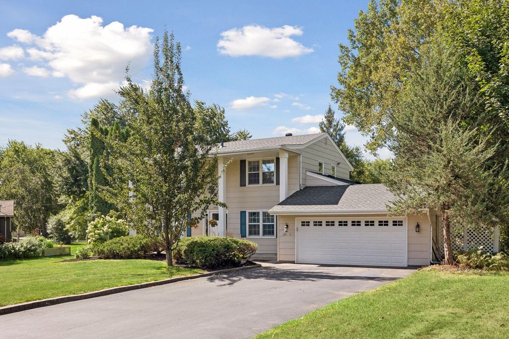 2415 Merrimac Lane N, Plymouth, MN 55447 — photo 2