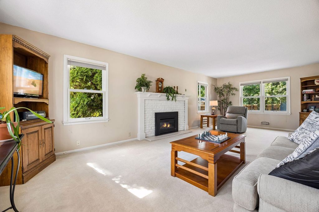 2415 Merrimac Lane N, Plymouth, MN 55447 — photo 3