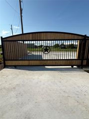 17310 Cowan Road, Alvin, TX 77511