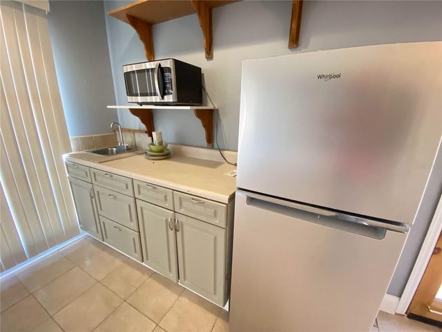 1409 MADRID WAY, Winter Springs, FL 32708