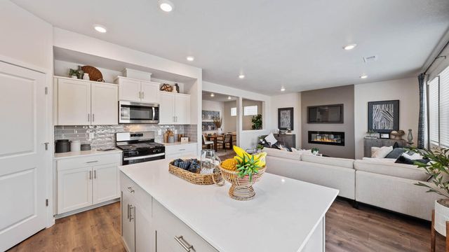 20592 Button Brush Avenue, Bend, OR 97702