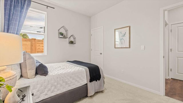 20592 Button Brush Avenue, Bend, OR 97702