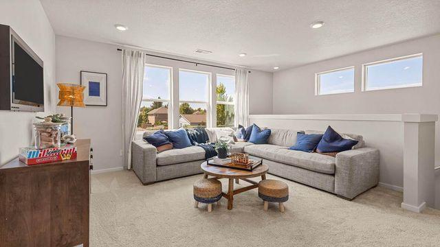 20592 Button Brush Avenue, Bend, OR 97702