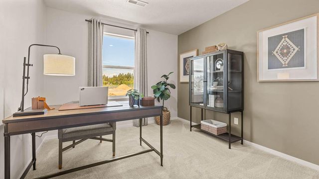 20592 Button Brush Avenue, Bend, OR 97702