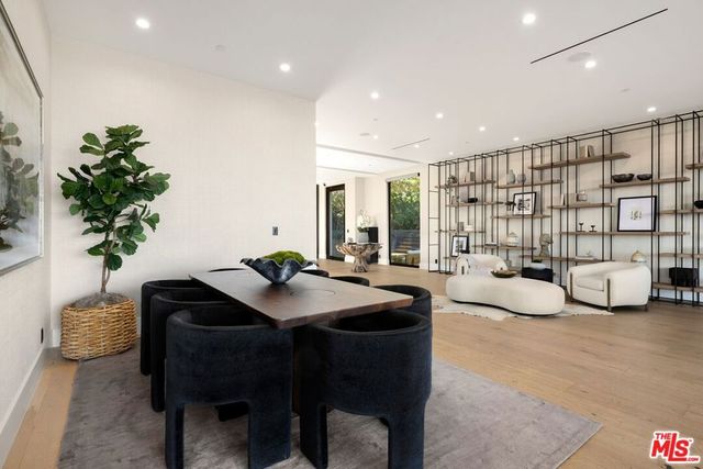 1754 Clear View Drive, Beverly Hills, CA 90210