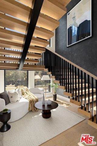 1754 Clear View Drive, Beverly Hills, CA 90210