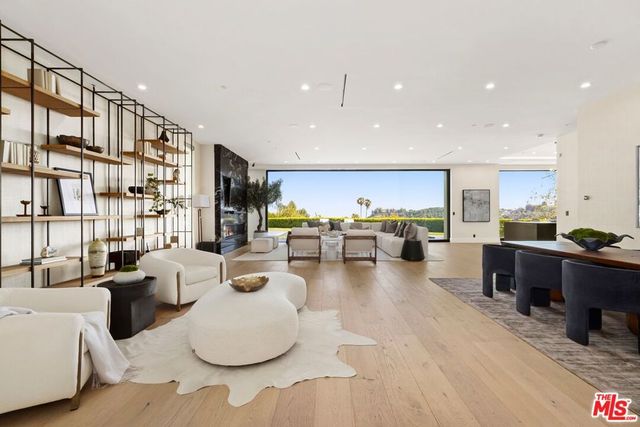 1754 Clear View Drive, Beverly Hills, CA 90210
