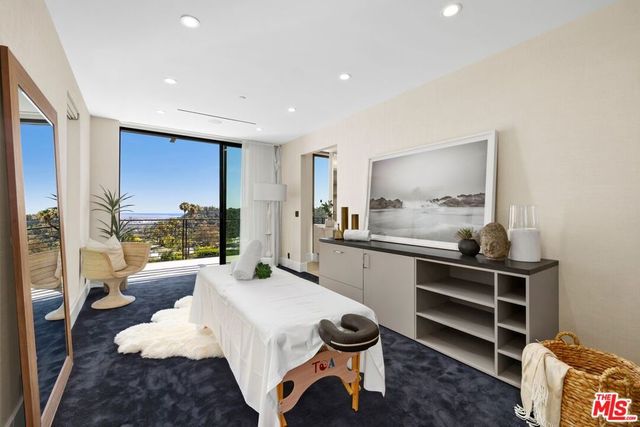 1754 Clear View Drive, Beverly Hills, CA 90210