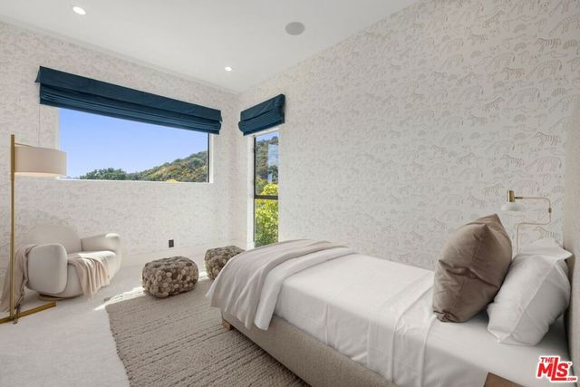 1754 Clear View Drive, Beverly Hills, CA 90210