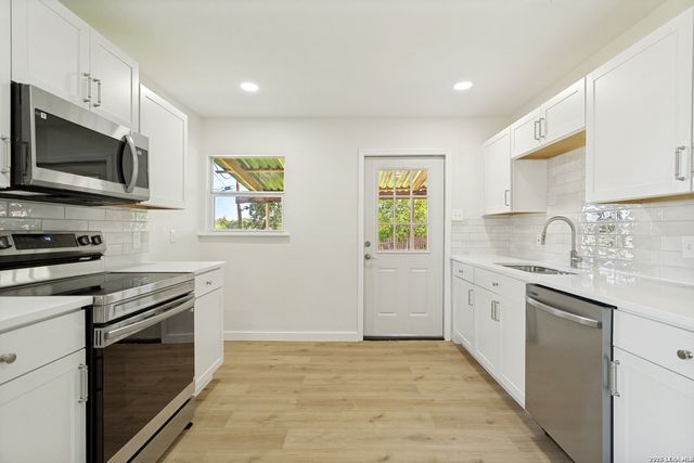 5131 Little Creek, San Antonio, TX 78242