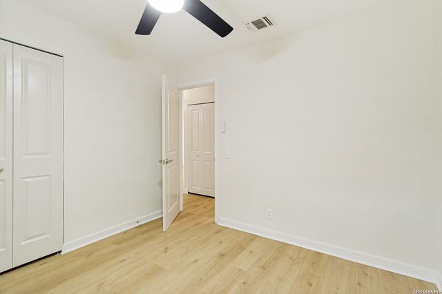 5131 Little Creek, San Antonio, TX 78242
