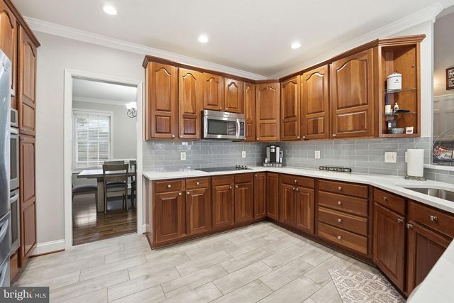 12140 BRENT TOWN RD, Midland, VA 22728