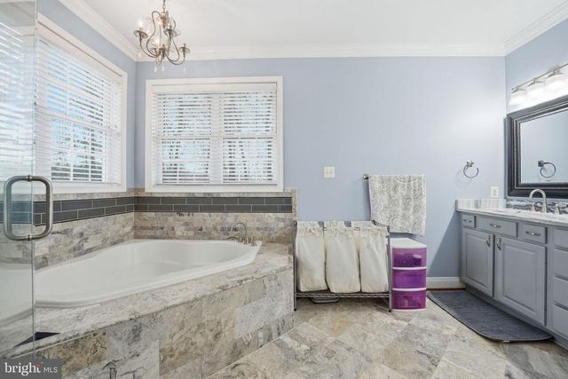 12140 BRENT TOWN RD, Midland, VA 22728