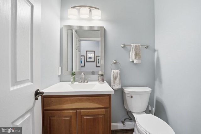 12140 BRENT TOWN RD, Midland, VA 22728