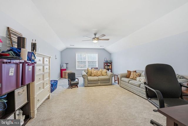 12140 BRENT TOWN RD, Midland, VA 22728