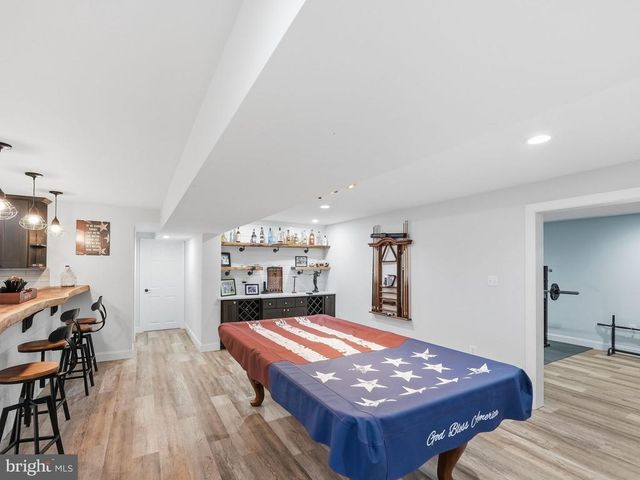 12140 BRENT TOWN RD, Midland, VA 22728