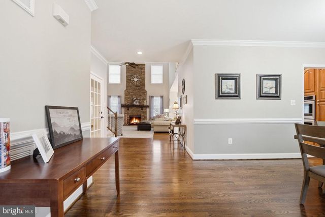 12140 BRENT TOWN RD, Midland, VA 22728