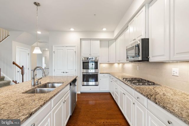 13748 ATLANTIS ST, Herndon, VA 20171