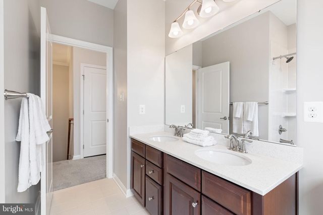 13748 ATLANTIS ST, Herndon, VA 20171