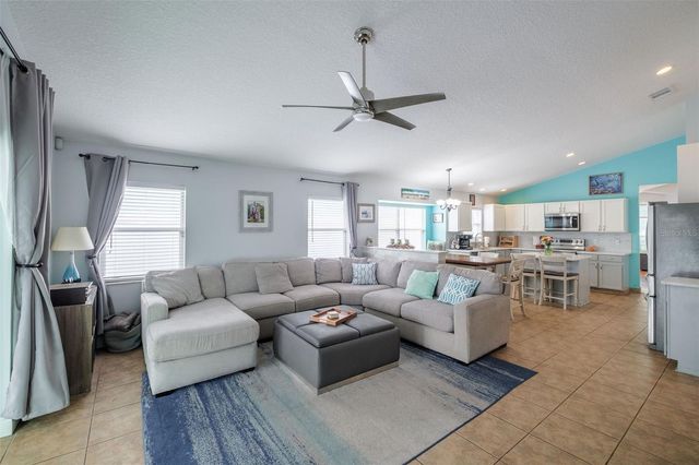 105 KAISER LANE, Longwood, FL 32750