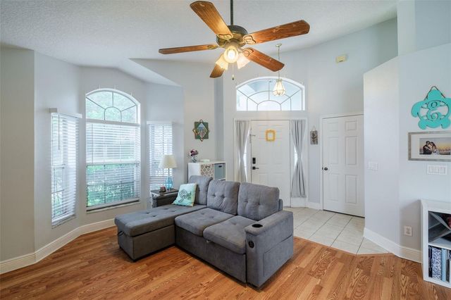 105 KAISER LANE, Longwood, FL 32750