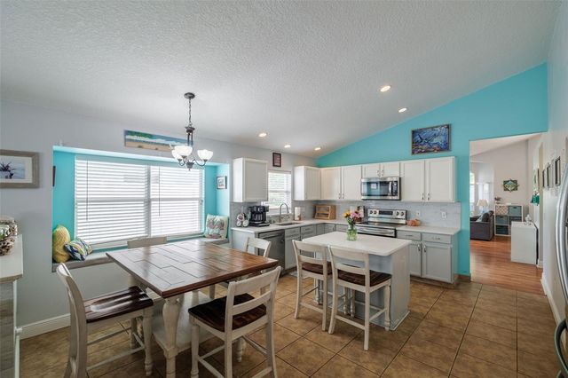 105 KAISER LANE, Longwood, FL 32750