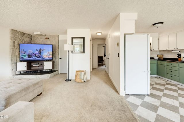 1325 Spring Street, Medford, OR 97504