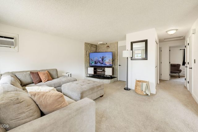 1325 Spring Street, Medford, OR 97504