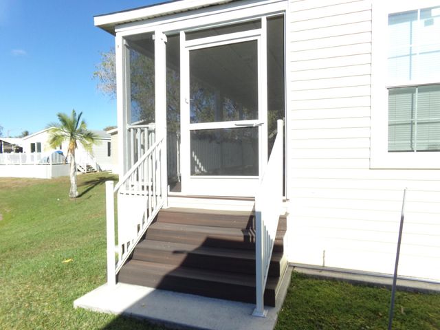 147 Plantation Boulevard, Greenacres, FL 33467