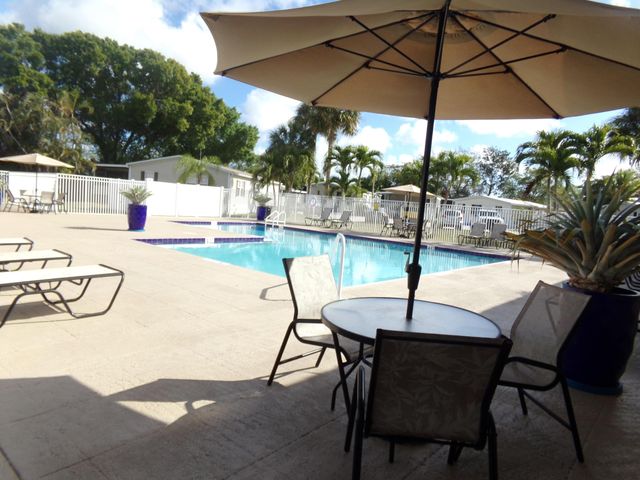 147 Plantation Boulevard, Greenacres, FL 33467